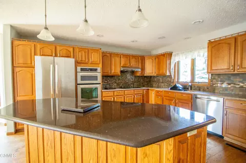 431 E Brandon Dr, Bismarck, ND 58503 photo 11