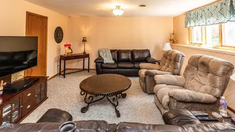 3249 Crocus Ave, Bismarck, ND 58501 photo 26