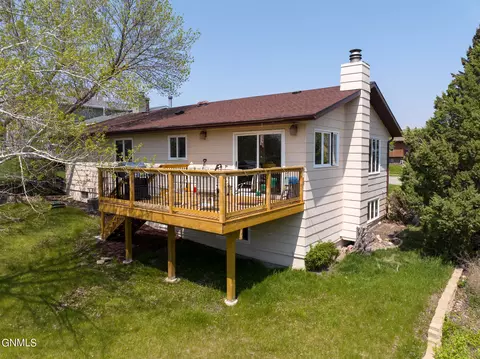 3249 Crocus Ave, Bismarck, ND 58501 photo 39
