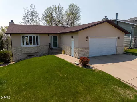 3249 Crocus Ave, Bismarck, ND 58501 photo 47