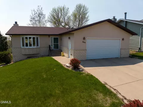 3249 Crocus Ave, Bismarck, ND 58501 photo 44