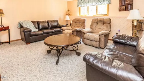 3249 Crocus Ave, Bismarck, ND 58501 photo 24
