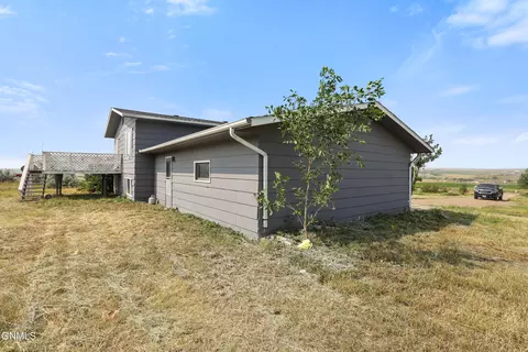 5008 143rd Ave NW, Williston, ND 58801 photo 5