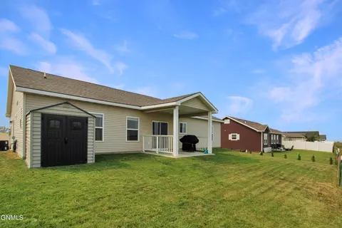 5624 Bailey Ave, Williston, ND 58801 photo 30
