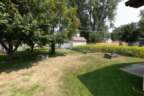 516 W Ingals Ave, Bismarck, ND 58504 photo 18