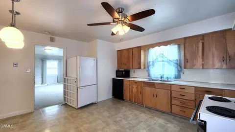 1702 Bowen Ave E, Bismarck, ND 58504 photo 13