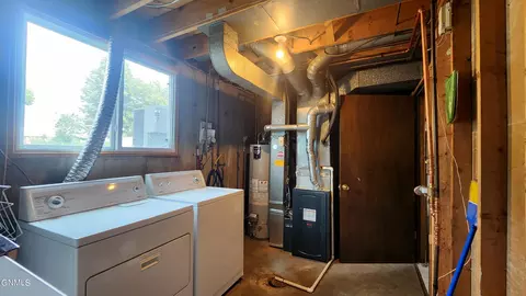 1702 Bowen Ave E, Bismarck, ND 58504 photo 17