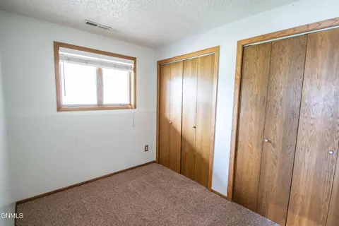 Bedroom - 2879 Warwick Loop, Bismarck, ND 58504 photo 4 of 4