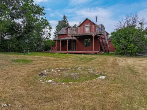 271 Blacktail Dr, Williston, ND 58801 photo 34
