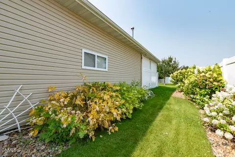 3013 Buckskin Rd SE, Mandan, ND 58554 photo 43