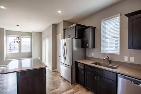 3200 Kenner Loop, Bismarck, ND 58504 photo 15