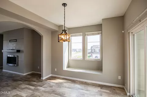 3200 Kenner Loop, Bismarck, ND 58504 photo 12