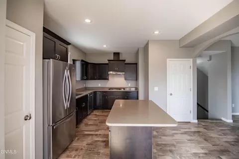 3200 Kenner Loop, Bismarck, ND 58504 photo 11