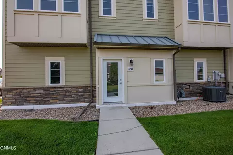 3200 Kenner Loop, Bismarck, ND 58504 photo 49