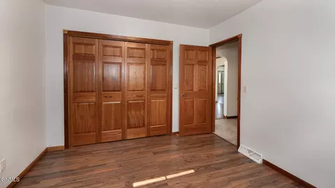 Bedroom - 901 Arthur St, Stanton, ND 58571 photo 1 of 5