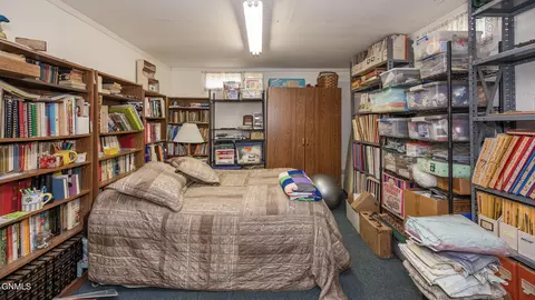 Bedroom - 901 Arthur St, Stanton, ND 58571 photo 4 of 5