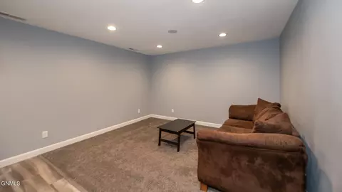 112 Sturgis Loop, Lincoln, ND 58504 photo 37