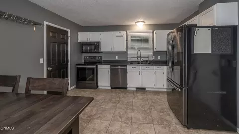 112 Sturgis Loop, Lincoln, ND 58504 photo 14