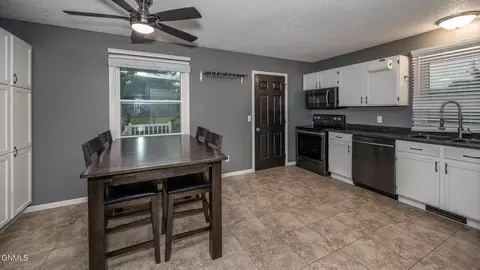 112 Sturgis Loop, Lincoln, ND 58504 photo 13