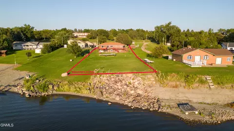 2991 E Lakeside Rd, Jamestown, ND 58401 photo 3