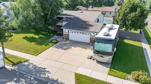 201 Laredo Dr, Bismarck, ND 58504 photo 39