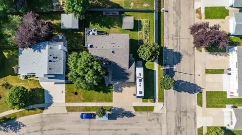 201 Laredo Dr, Bismarck, ND 58504 photo 43