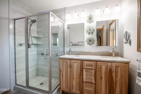 201 Laredo Dr, Bismarck, ND 58504 photo 5