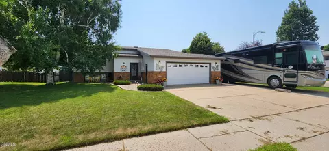 201 Laredo Dr, Bismarck, ND 58504 photo 46