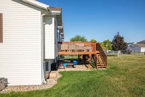 Exterior - 728 Brome Loop, Bismarck, ND 58503 photo 2 of 2