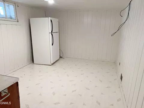 311 1st Ave NE, Mandan, ND 58554 photo 25