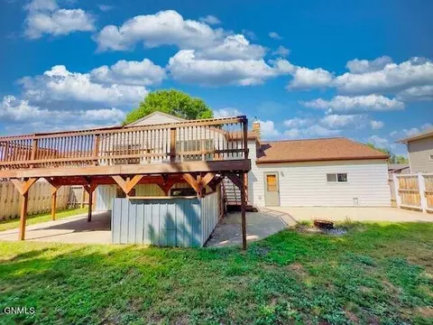 Exterior - 2206 13th Ave W, Williston, ND 58801 photo 1 of 8