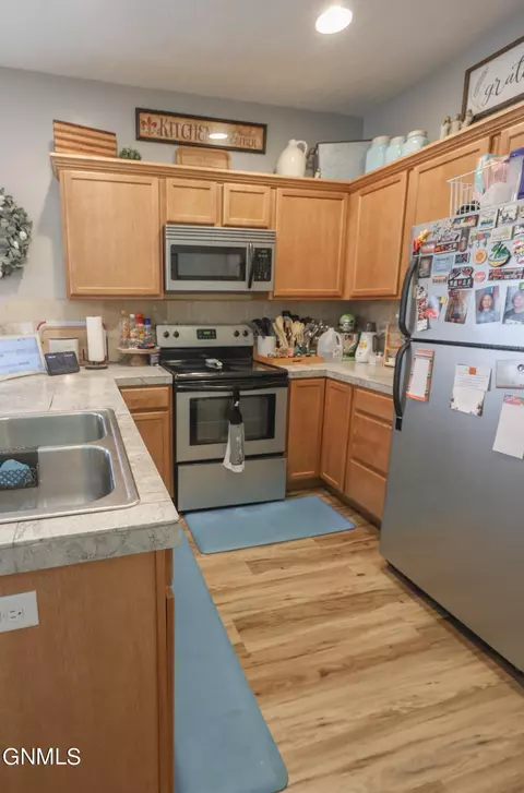1705 Bison Dr, Williston, ND 58801 photo 8