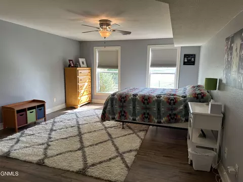 2011 Dublin Ln, Williston, ND 58801 photo 46