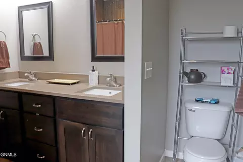 3210 Kenner Lp, Bismarck, ND 58504 photo 18