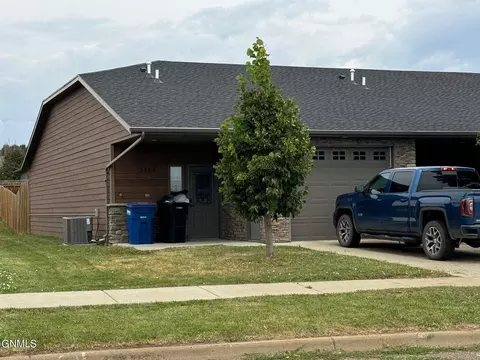 2264 1st St W St W, Dickinson, ND 58601