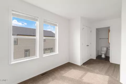 802 40th St E, Williston, ND 58801 photo 20