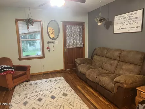 1122 Avenue A E, Bismarck, ND 58501 photo 7