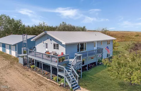 14126 47th Ln NW, Williston, ND 58801