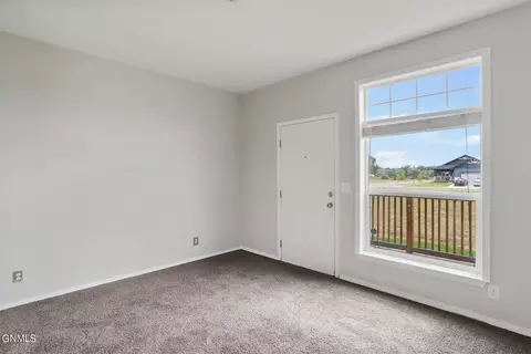Living - 808 40th St E, Williston, ND 58801 photo 3 of 3