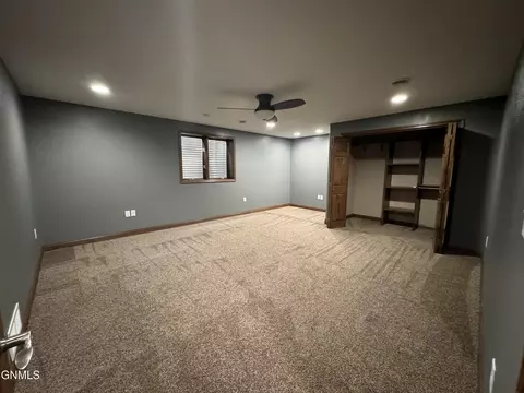 3 20th St E, Williston, ND 58801 photo 52