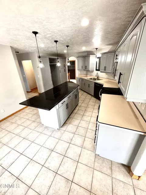 3 20th St E, Williston, ND 58801 photo 24