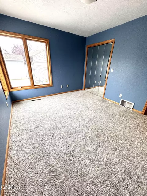 3 20th St E, Williston, ND 58801 photo 45