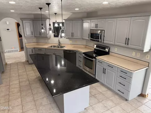 3 20th St E, Williston, ND 58801 photo 23