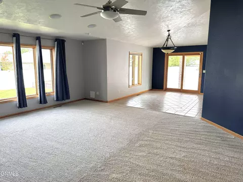 3 20th St E, Williston, ND 58801 photo 20
