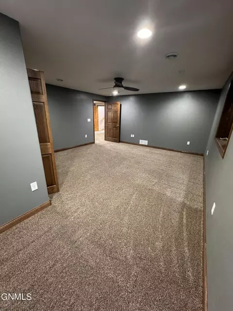 3 20th St E, Williston, ND 58801 photo 54