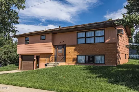 Exterior - 2708 Avenue A E, Bismarck, ND 58501 photo 2 of 4