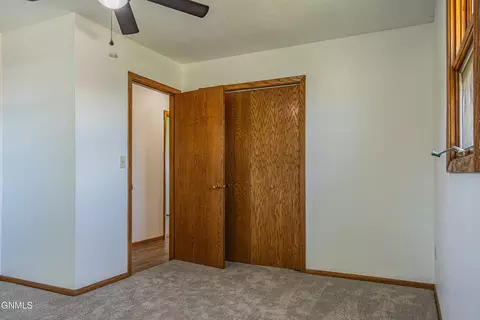 Bedroom - 2708 Avenue A E, Bismarck, ND 58501 photo 9 of 13