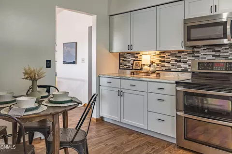 Kitchen - 2708 Avenue A E, Bismarck, ND 58501 photo 5 of 6