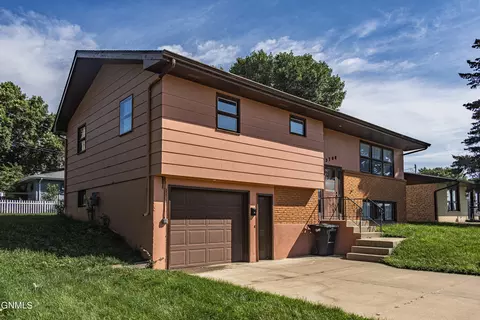 Exterior - 2708 Avenue A E, Bismarck, ND 58501 photo 1 of 4