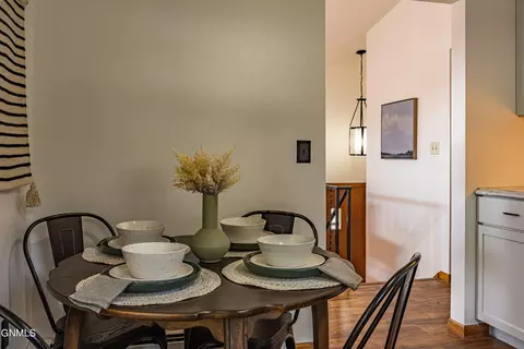 Dining - 2708 Avenue A E, Bismarck, ND 58501 photo 6 of 6